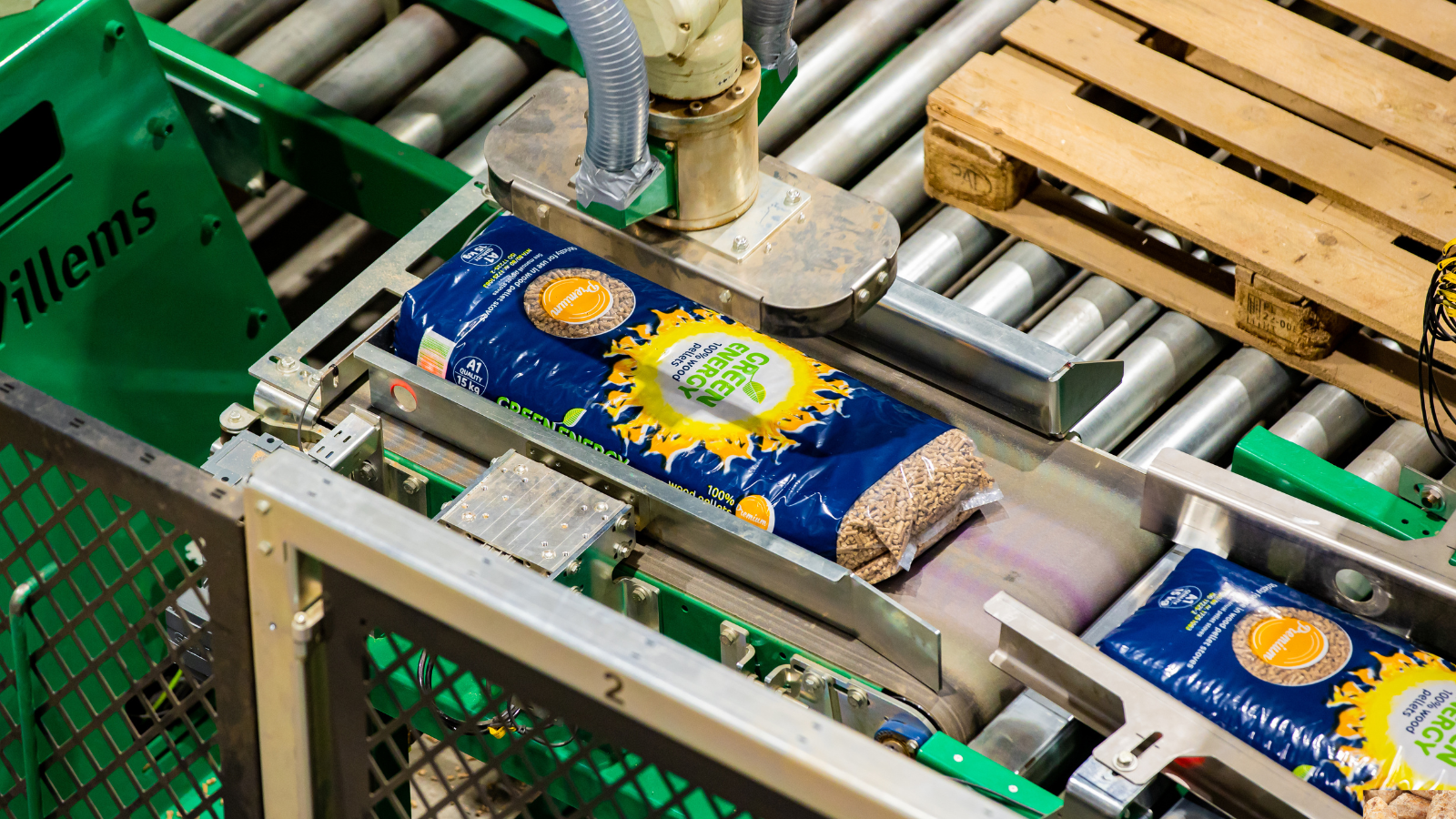 houtpelletsfabriek, houtpellets fabriek, houtpelletfabriek, pallet pellets, houtpellets, pellets, pelletkorrels, houtkorrels, woodpellets, Green Energy Woodpellets